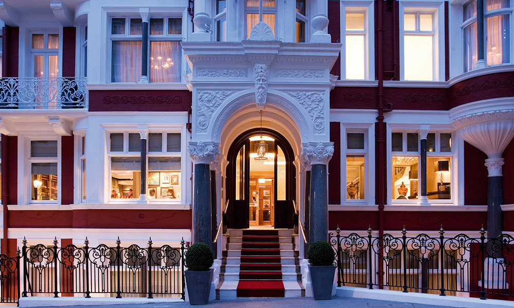 St James’s Hotel and Club is a luxury 60-bed boutique five-star hotel located in a quiet cul-de-sac in the heart of Mayfair. The Victorian townhouse, which was founded in 1857 has been completely restored and modernised. We provided all mechanical and electrical services working extensively with the client and design team to ensure that the installation of all new building services would have minimum impact on the interior and exterior of the historic building.